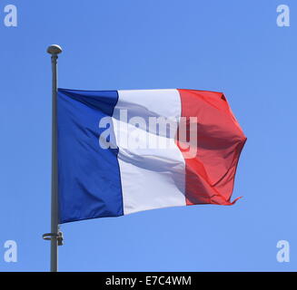 France drapeau sur ciel bleu, Close up Banque D'Images