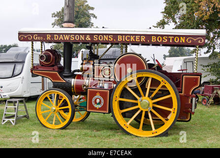 Vapeur & country fayre Bedfordshire, ancien directeur de l'Park, Shuttleworth, UK. Favoriser l'entreprise, du tracteur engin showmans fonctionne pas 14066, Reg FE 1589. Crédit : Scott Carruthers/Alamy Live News Banque D'Images