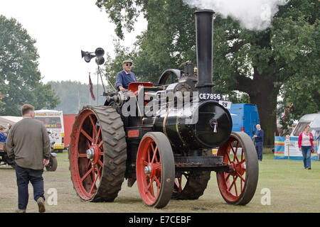 Vapeur & country fayre Bedfordshire, ancien directeur de l'Park, Shuttleworth, UK. Moteur de traction Fowell construit en 1903 traverse le spectacle. Crédit : Scott Carruthers/Alamy Live News Banque D'Images