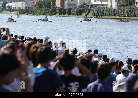 La Toda Bassin olympique d'Aviron, Saitama, Japon. 14Th Sep 2014. Fans, le 14 septembre 2014 - Aviron : La 92e Championnats du Japon à l'Aviron Olympique Toda, Saitama, Japon. Credit : Ito Shingo/AFLO/Alamy Live News Banque D'Images