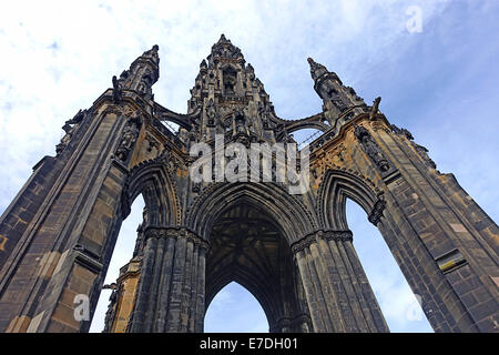 Scott Monument situé sur Princes Street. Édimbourg. L'Ecosse Banque D'Images