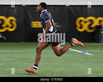 Stellenbosch, Afrique du Sud. 15 Sep, 2014. Lungelo Gosa pendant le Springbok Sevens journée des médias à l'Académie de Stellenbosch le sport. Le Springbok Sevens se préparent pour la prochaine série de la HSBC IRB Sevens qui débute à Gold Coast, en Australie, le mois prochain. L'équipe vise à terminer top 4 à la fin de la série, qui seront qualifiés pour les Jeux Olympiques de Rio de 2016. Credit : Roger Sedres/Alamy Live News Banque D'Images