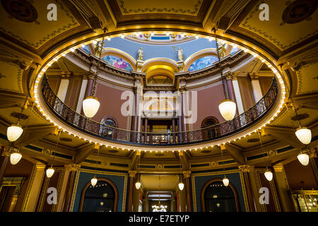 L'architecture intérieure du bâtiment de la capitale de l'Etat à Des Moines, Iowa, USA. Banque D'Images