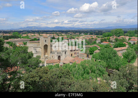 Pernes-les-Fontaines, Vaucluse, Provence-Alpes-Cote d&# 39;Azur, dans le sud de la France, France Banque D'Images