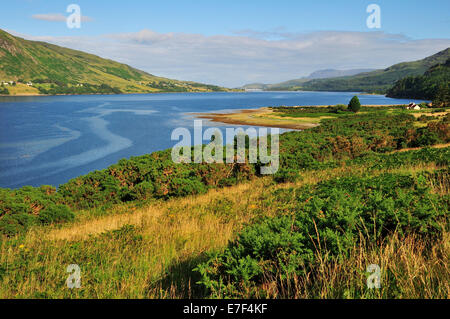 Le Loch Broom vers Ullapool, Caithness, Sutherland et Ross, Highlands, Ecosse, Royaume-Uni Banque D'Images