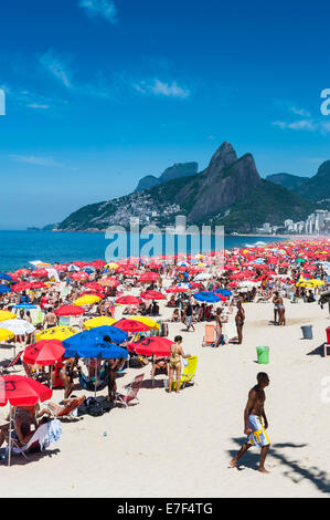 La plage d'Ipanema, Rio de Janeiro, Brésil Banque D'Images