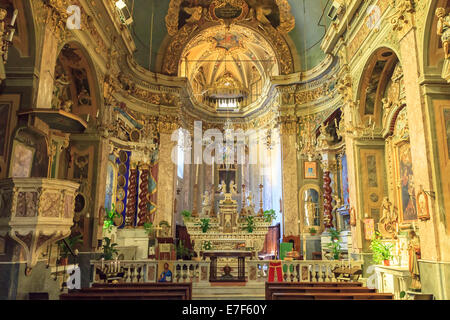 Intérieur de l'église de San Lorenzo, Vallebona, ligurie, italie Banque D'Images