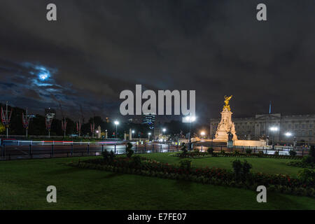 Buckingham Palace la nuit, Westminster, Londres, Angleterre, Royaume-Uni Banque D'Images