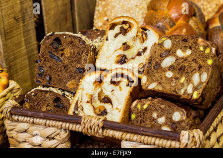 Baguette de pain au marché Banque D'Images