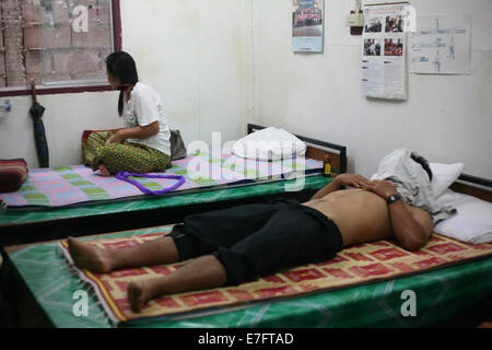 16 septembre 2014 - Mae Sot, Thaïlande - la clinique Mae Tao dans l'bordertown Mae Sot en Thaïlande où les gens des tribus des collines de Myanmar voisins peuvent obtenir toutes sortes de traitements médicaux gratuits. (Crédit Image : © Rohan Radheya/Zuma sur le fil) Banque D'Images