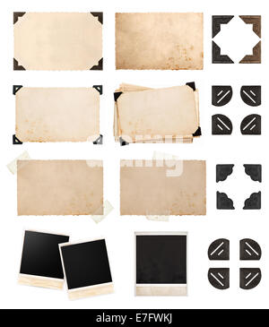 Carte papier vintage avec des coins et des bandes de carton, photo, photo instantanée polaroid, postcard isolé sur fond blanc Banque D'Images