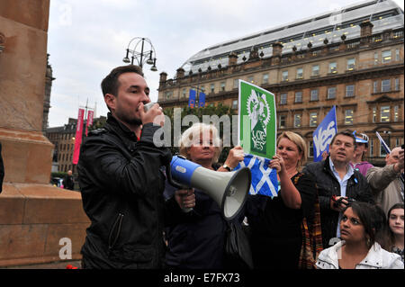 Glasgow, Ecosse, Royaume-Uni. 16 Septembre, 2014. Acteur Martin Compston pro-indépendantistes écossais adresse rally. Crédit : Tony Clerkson/Alamy Live News Banque D'Images