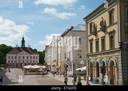 Hôtel de ville, place de la Mairie, Tartu, Estonie, Pays Baltes Banque D'Images