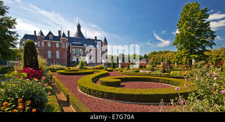 Jardin Baroque, Burg Anholt, Isselburg, Münsterland, Rhénanie du Nord-Westphalie, Allemagne Banque D'Images