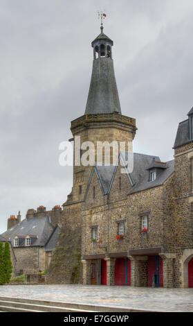 Tour de l'horloge Le Beffroi Fougères Bretagne, France Banque D'Images