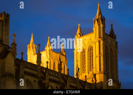 Courts de tours de cathédrale de l'église de la Sainte et indivisible Trinité, Bristol, Angleterre Banque D'Images