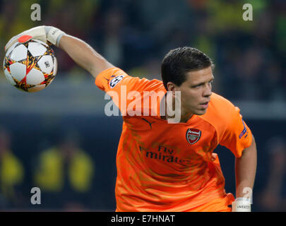 Dortmund , Allemagne, France, Ligue des Champions , Journée 1 , Borussia Dortmund - Arsenal FC 2-0 dans le stade Signal-Iduna Park à Dortmund sur 16.09. 2014 Gardien Wojciech SZCZESNY (EI) Photo : Norbert Schmidt © Norbert schmidt/Alamy Live News Banque D'Images