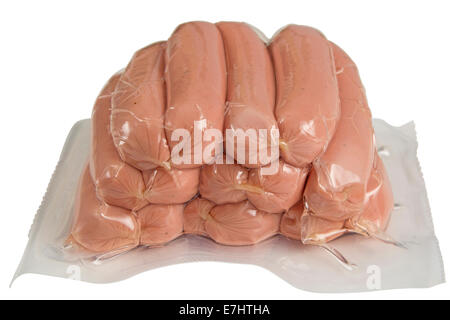 Saucisse de porc dans du plastique pack isolated on white with clipping path Banque D'Images