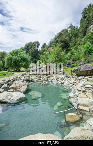 Les piscines thermales de Termas los Pozones, Pucón, Chili, région de l'Araucanie Banque D'Images