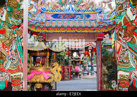 L'Asie, THAÏLANDE, Chiang Mai, Chinatown, Pung Tao Gong Temple, Temple Chinois, Chinois, Temple, Temples Banque D'Images