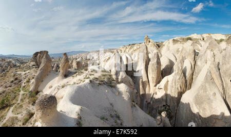 Des habitations en pierre ancienne en Cappadoce Banque D'Images