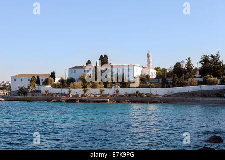 L'ancien monastère de Agios Nikolaos sur l'île de Spetses, Grèce, qui est maintenant l'île. cathedtral Banque D'Images