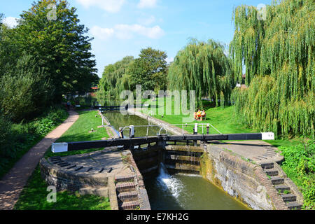 53 verrouillage sur Grand Union Canal, Berkhamsted, Hertfordshire, Angleterre, Royaume-Uni Banque D'Images