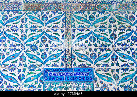 Carreaux bleu fait main le palais de Topkapi Banque D'Images