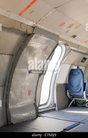 L'intérieur de l'avion avec des sièges Banque D'Images