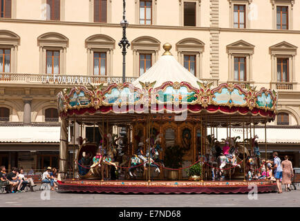 Carrousel dans Florence Toscane Italia Italie Europe Banque D'Images