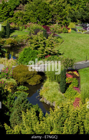 Beaux jardins en contrebas du parc Queen Elizabeth, à Vancouver, Colombie-Britannique, Canada. Banque D'Images