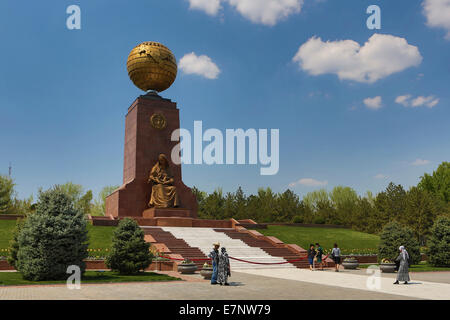 La place de l'indépendance, la mère, Tachkent, Ouzbékistan, en Asie centrale, en Asie, l'architecture, colorée, centre-ville, heureux, monument, parc, Banque D'Images