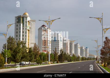 Ashgabat, Turkménistan, ville, en Asie centrale, d'Asie, d'appartements, d'architecture, avenue, new, pas de circulation, route Banque D'Images