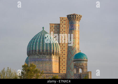 Patrimoine mondial, Reghistan, Samarkand, ville, l'Ouzbékistan, en Asie centrale, en Asie, l'architecture, coloré, dômes, célèbre, historique, medr Banque D'Images