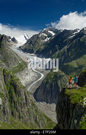 Kühboden, randonneur, Fieschergletscher, montagne, montagnes, glaciers, glace, moraine, sport, loisirs, aventure, canton, VS, Valais Banque D'Images