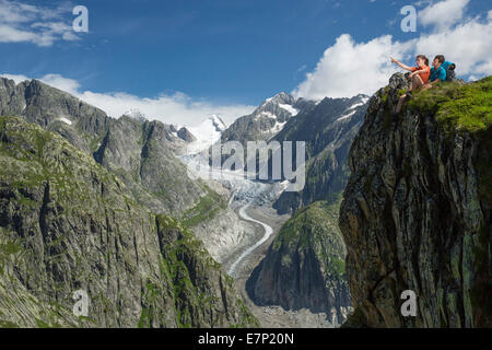 Kühboden, randonneur, Fieschergletscher, montagne, montagnes, glaciers, glace, moraine, sport, loisirs, aventure, canton, VS, Valais Banque D'Images