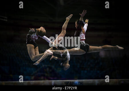 Incheon, Corée du Sud. 22 Sep, 2014. Chaeyeon Kim de Corée du Sud est en concurrence au cours de la poutre de gymnastique artistique féminine à l'événement 17e Jeux asiatiques à Incheon, Corée du Sud, du 22 septembre 2014. Credit : Zheng Huansong/Xinhua/Alamy Live News Banque D'Images