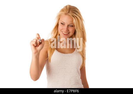 Femme d'affaires blonde aux yeux bleus, écrit sur une table en verre avec le marqueur présentant des occasions d'affaires Banque D'Images