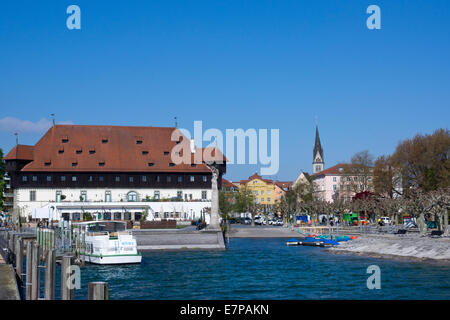 Port et Konzilgebäude, bâtiment du Conseil, le lac de Constance, Constance, Bade-Wurtemberg, Allemagne, Europe Banque D'Images