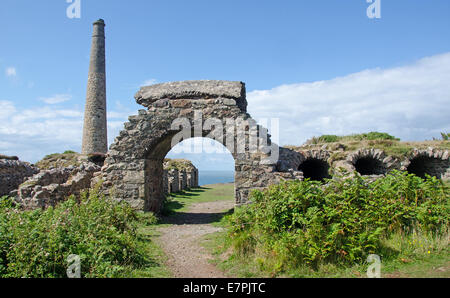 Fonctionnement à Botallack Mine, Penwith, Cornwall. Banque D'Images