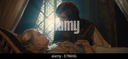 Année : 2014 maléfique USA Réalisation : Robert Stromberg Elle Fanning, Brenton Thwaites Banque D'Images
