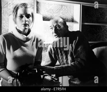 Bunny Lake est manquant Année : 1965 UK Réalisateur : Otto Preminger Carol Lynley, Noel Coward Banque D'Images