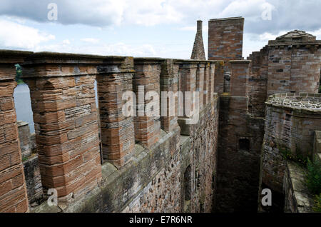 Partie de la ruine de Linlithgow Palace, lieu de naissance de Marie, Reine des Écossais, en Écosse. Banque D'Images