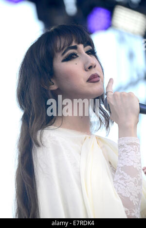 West Hollywood, Californie, USA. Sep 23, 2014. Musicien - CISCANDRA NOSTALGHIA d'effectuer sur la scène principale au Sunset Strip Music Festival 2014, West Hollywood, Californie, USA, le 21 septembre 2014. Credit : ZUMA Press, Inc./Alamy Live News Banque D'Images
