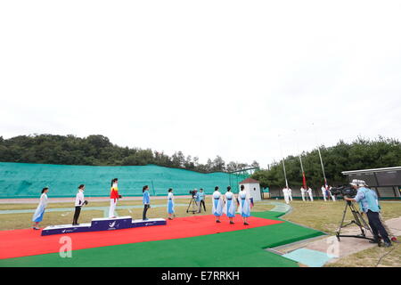 Incheon, Corée du Sud. Sep 23, 2014. La prise de vue générale - l'argile : féminin remise de médaille au tir de Gyeonggido pendant le 2014 Jeux Asiatiques d'Incheon en Corée du Sud, la Corée du Sud. © AFLO SPORT/Alamy Live News Banque D'Images