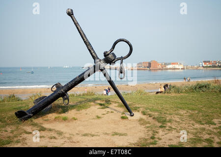 Ancienne grande ancre sur le front de mer, North Berwick, East Lothian, Scotland Banque D'Images