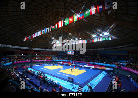 Incheon, Corée du Sud. 22 Sep, 2014. Vue générale : Judo au gymnase Dowon pendant le 2014 Jeux Asiatiques d'Incheon en Corée du Sud, la Corée du Sud. © Yohei Osada/AFLO SPORT/Alamy Live News Banque D'Images