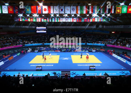 Incheon, Corée du Sud. 22 Sep, 2014. Vue générale : Judo au gymnase Dowon pendant le 2014 Jeux Asiatiques d'Incheon en Corée du Sud, la Corée du Sud. © Yohei Osada/AFLO SPORT/Alamy Live News Banque D'Images