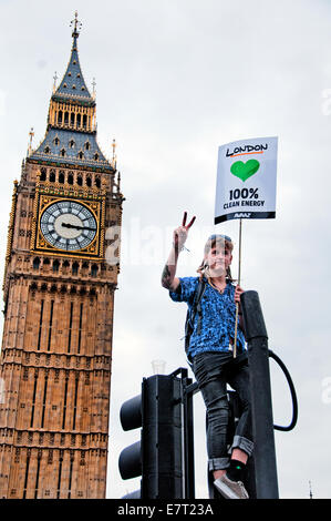 Le climat international Personnes avant mars de sommet de l'ONU sur le climat demande que l'action sur les changements climatiques LONDRES 2014 Banque D'Images