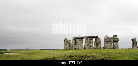 Stonehenge - Linteau sur cercle intérieur Pierres Banque D'Images